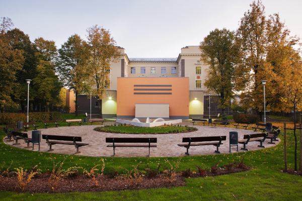 Izsaki viedokli par satiksmes organizācijas izmaiņām Teikas vidusskolas apkaimē